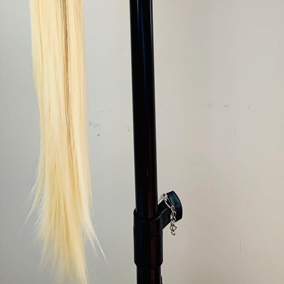 36” Ombre Golden Brown/Blonde Premium Fiber Lace Front Wig for Entertaining…. - Picture 7 of 11